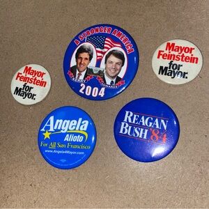 VINTAGE POLITICAL CAMPAIGN Pin Button Set Of 5ea Republican Democrat